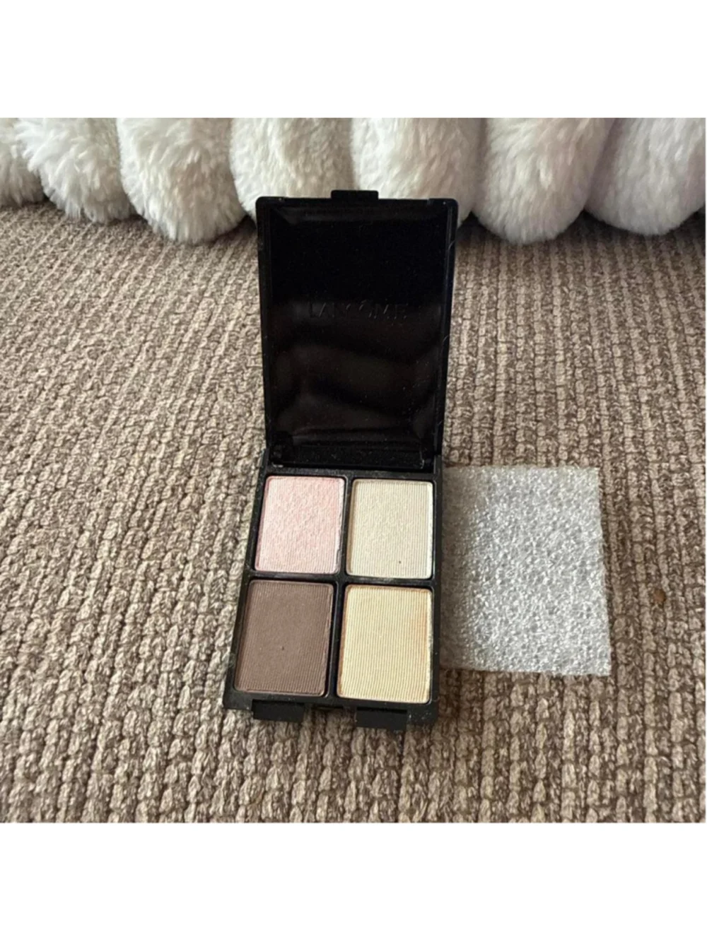 Lancôme Maquiriche 4 shade Quad eyeshadow palette with Creme Lustre, Petale, Hon